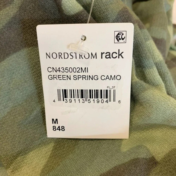 Caslon Women's Crew Neck Long Sleeve Sweatshirt in Green Spring Camo Size M NWT - Picture 5 of 9